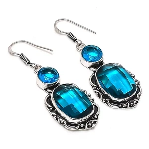 Pendiente suizo de plata de ley 925 con piedras preciosas de topacio azul 2,17" D671 - Imagen 1 de 2
