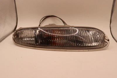1990-1997 MAZDA MIATA OEM PARACHOQUES DELANTERO INTERMITENTE LÁMPARA CARCASA LADO DEL CONDUCTOR IZQUIERDO Foto 1 de 4