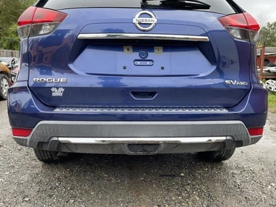 СИНЯЯ КРЫШКА ЗАДНЕГО БАМПЕРА NISSAN ROGUE 2017–2018 ГОДОВ PC:RBY 31K 49242 - Изображение 1 из 4