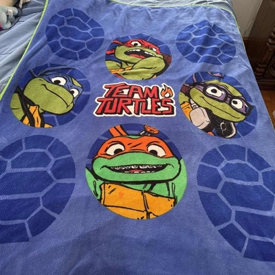 Cobertor 2023 Nickelodeon Teenage Mutant Ninja Turtle Mutant Mayhem 45x62 - Imagem 1 de 3