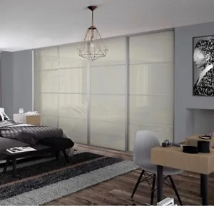 SPACE-PRO SLIDING WARDROBE DOORS (4 PANEL ARTIC WHITE or 4 PANEL SILVER MIRROR) - Picture 1 of 15
