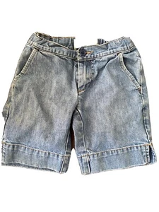 Girls Gap Denim Bermuda Shorts Size 7 EUC  - Picture 1 of 5