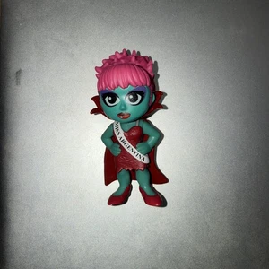 Funko Mystery Minis Miss Argentina Receptionist Vinyl Figure - Beetlejuice 1/72 - Picture 1 of 2