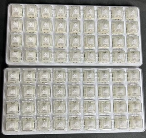 Gateron G Pro 3.0 Pre-Lubed Keyboard Switches,5-Pin 38gf Linear White Switche 72 - Picture 1 of 2