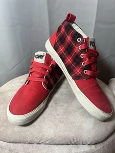 PONY Red Plaid Mid Top Sneakers Women’s US 7.5 / UK 5.5 Canvas Skate Shoes - Picture 1 of 9