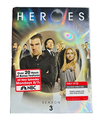 UNIVERSAL STUDIOS HEROES SEASON 3 New - Image 1 of 4