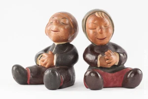 Vintage Walter Bosse Pottery Pair Of Figurines Farmers Statue 6" AUSTRIA - Picture 1 of 6