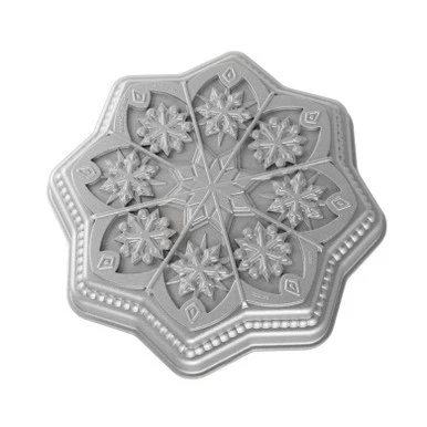 Nordic Ware Sweet Snowflakes Shortbread Pan - Image 1 of 3