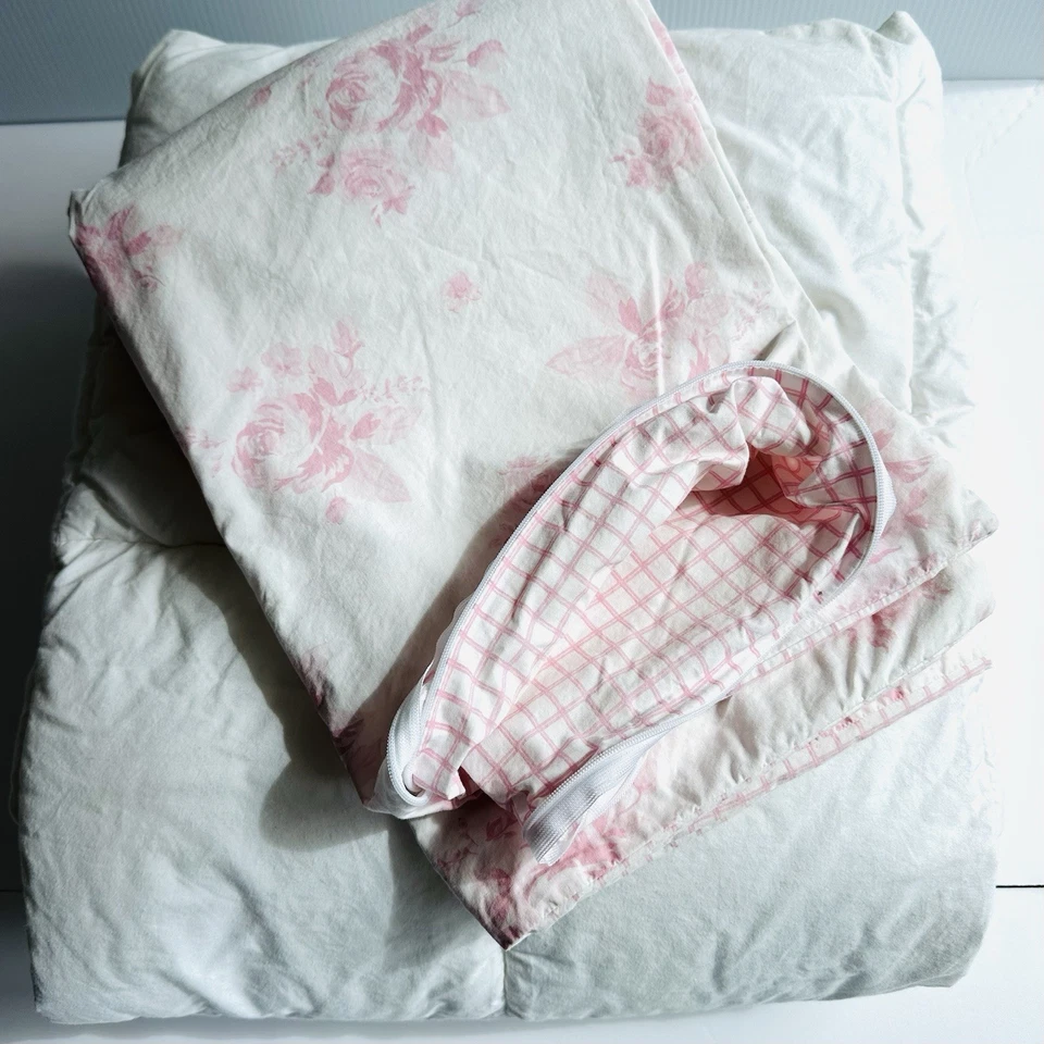 JUEGO DE GRANERO DE CERÁMICA Edredón y Edredón Blanco Rosas/A Cuadros Juego de Cuna Reversible Tddlr Foto 1 de 4