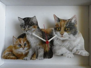 Mother Cat and Her Kittens Wall Clock. New & Boxed - Picture 1 of 1