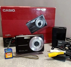 Casio Exilim EX-Z5 5.0MP Compact Digital Camera Tested - Full Box of Accessories - Picture 1 of 11