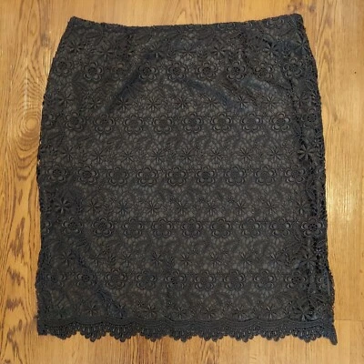 APT. 9 Women’s Size 8 Black Floral Lace Overlay Scalloped Hem Pencil Skirt - Image 1 of 4