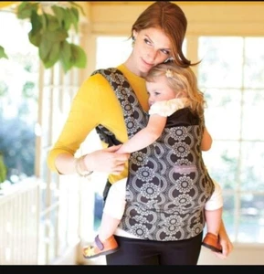 Ergobaby Petunia Pickle Bottom Organic Baby Carrier Evening In Innsbruck - Picture 1 of 6