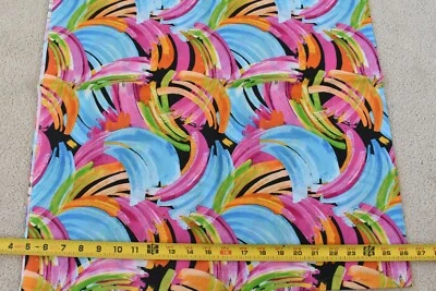 Estampado abstracto colorido brillante de 29" de largo sobre tela de edredón negro, P4052 Foto 1 de 4