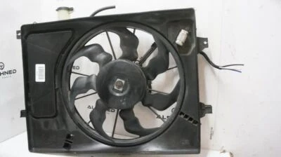 Hyundai Elantra 2012 radiador ventilador de refrigeración conjunto de motor 25380-3X000 OEM Foto 1 de 4