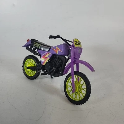 Intex Vintage Super Bikes 1:18 Scale Kawasaki KX250 Purple Diecast 1982 - Image 1 of 4