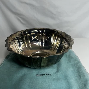 Vintage TIFFANY & CO - Cuenco de plata firmado plateado 235 gramos deslustrado - Imagen 1 de 12