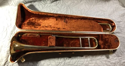 Vintage F.E. Trombón especial de latón Olds & Sons Olds con estuche Geib usado en excelente estado Foto 1 de 4