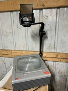 3M Folding Overhead Transparency Projector 9200 Needs Bulbs - Picture 1 of 2