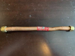 15" x 3/4" × 3/4" FIP Swivel Copper Water Heater Connector Sioux Chief 634-115 - Picture 1 of 4