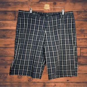 Dickies Black Plaid Cargo Shorts Size 42 - Picture 1 of 6