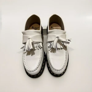 Mocasines Dr. Martens Mujer Adrian YS Cuero Blanco Borla Talla 7 NUEVO Sin Caja - Imagen 1 de 9