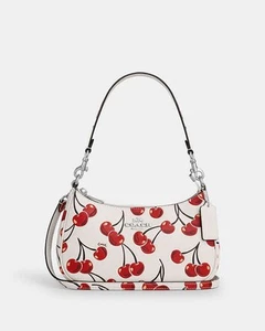 Coach Teri Schultertasche aus charakteristischem Canvas mit Kirschmuster CZ774 NEU - Bild 1 von 14