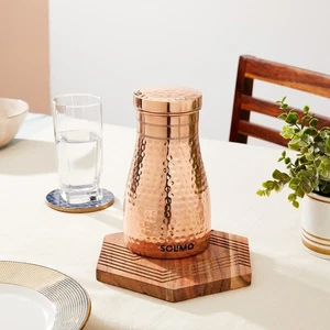 Olla de agua de cobre Solimo | Maceta de noche con vidrio | Acabado martillado | 950 ML F/S - Imagen 1 de 5