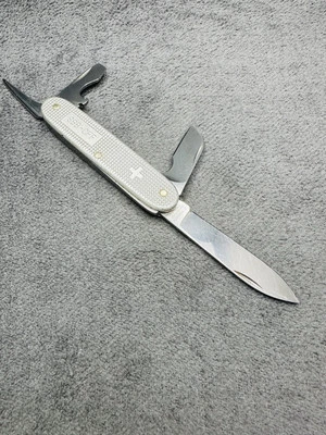 RARE! 1980 VICTORINOX Electrician Alox (Model 2212) Swiss Railway  SBB-CFF - Image 1 of 4