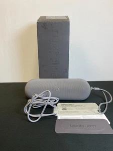 Beats by Dr. Dr Pill x Kim Kardashian altoparlante Bluetooth wireless portatile grigio - Foto 1 di 12