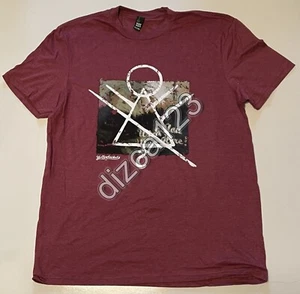 SDCC 2022 Comic Con Yellowjackets Shirt Showtime Size L Logo - Picture 1 of 3