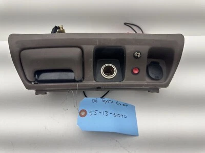 Cenicero panel acabado central inferior Toyota Land Cruiser J100 2006 (caja 25) Foto 1 de 4