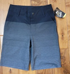 Art Class Boys Youth 12 Swim Trunks Grey Stripes NWT Swimming Kids - Picture 1 of 4