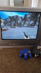 🔥Toshiba CRT TV Retro Gaming MW27FXP VCR And DVD Tested Works!! Flat Screen 27" - Picture 1 of 18