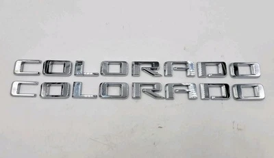 2019-2024 Chevrolet Colorado Door Side Emblem Badge Logo Letters OEM Pair - Изображение 1 из 3