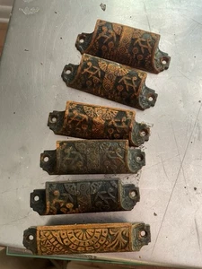 5 Antique Cast Iron Victorian East Lake Decoration Bin Pulls Drawer Hardware - Picture 1 of 8