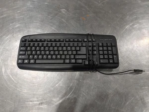 Excellent Condition Onn Wired USB Keyboard ONNHK2026 Tested Working Black - Picture 1 of 2