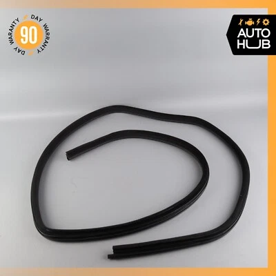 09-13 Maserati Quattroporte S M139 Rear Right Side Door Seal Rubber OEM 74k - Image 1 of 4