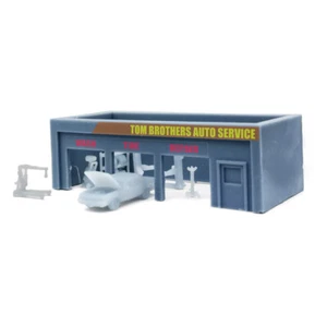 Outland Models Railway Scenery Auto Service Shop & Accessories 1:160 N Gauge - Picture 1 of 5
