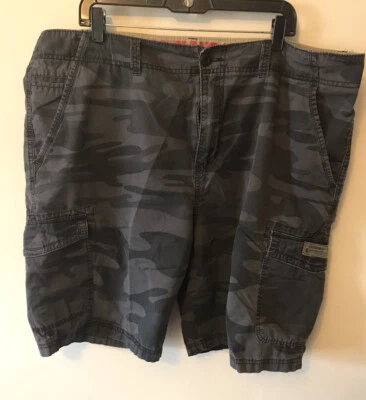 Size 42 Unionbay Mens Camo Cargo Shorts Grey flat front   Outdoor Hiking Summer - Image 1 of 4