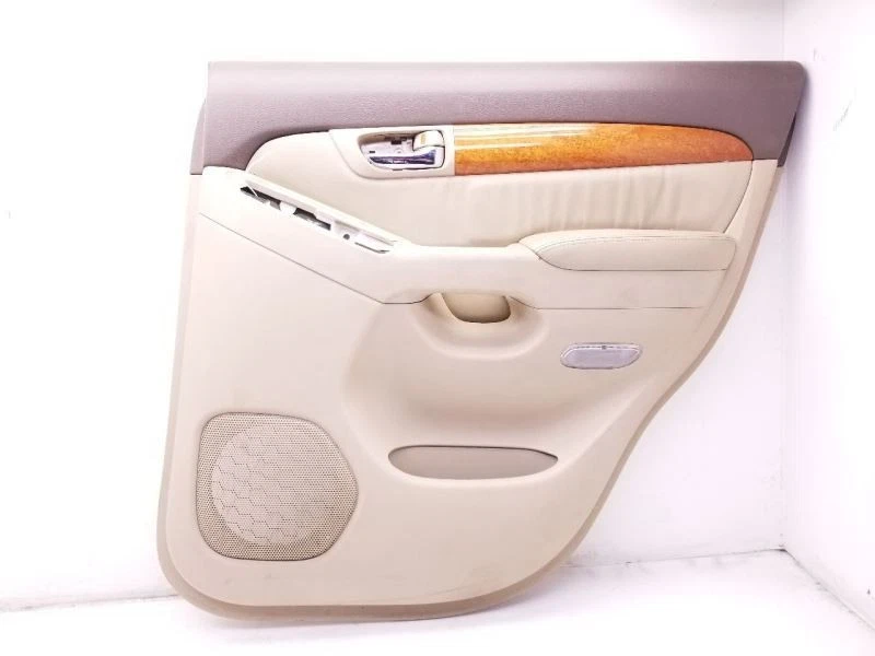 Lexus GX470 2006 montaje del panel de la puerta trasera del lado del pasajero  Foto 1 de 4