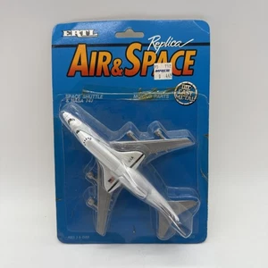 Replica ERTL Air & Space - Space Shuttle e NASA 747 (Leggi) - Foto 1 di 15