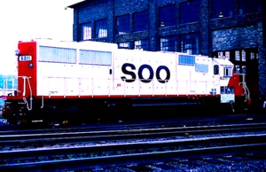 ORIGINAL KODACHROME SLIDE SOO LINE SD-60 #6011 MINNEAPOLIS, MN SEPT. 19, 1987 - Picture 1 of 1