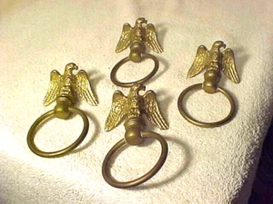 ¿4 tiradores de cable Eagle de latón para cortinas? - Imagen 1 de 5