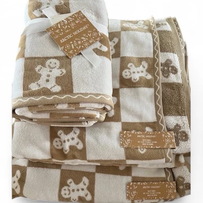 Arctic Holiday Christmas Gingerbread Holiday 2 bath 2 hand towel set. NWT - Image 1 of 3