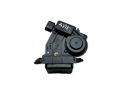 Toyota Avensis T270 2011 Lock Tailgate Boot Lid 6935005060 - Image 1 of 4