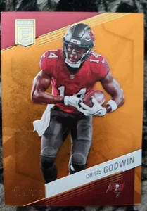 /399.  2023 Donruss Elite CHRIS GODWIN #12 Orange Refractor TAMPA BAY BUCCANEERS - Picture 1 of 2