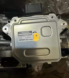 OEM Cooling Fan Motor 16363-47050 for 2019-2022 Lexus UX200 UX250h UX300e/CHR - Picture 1 of 6