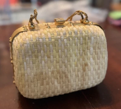 yellow and white straw purse vintage with gold chain handle - Image 1 of 4