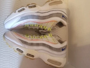 Nike Air Max 95 Dominican Republic White Leather Sneaker Mens 8.5 READ DESCRIPT. - Picture 1 of 8